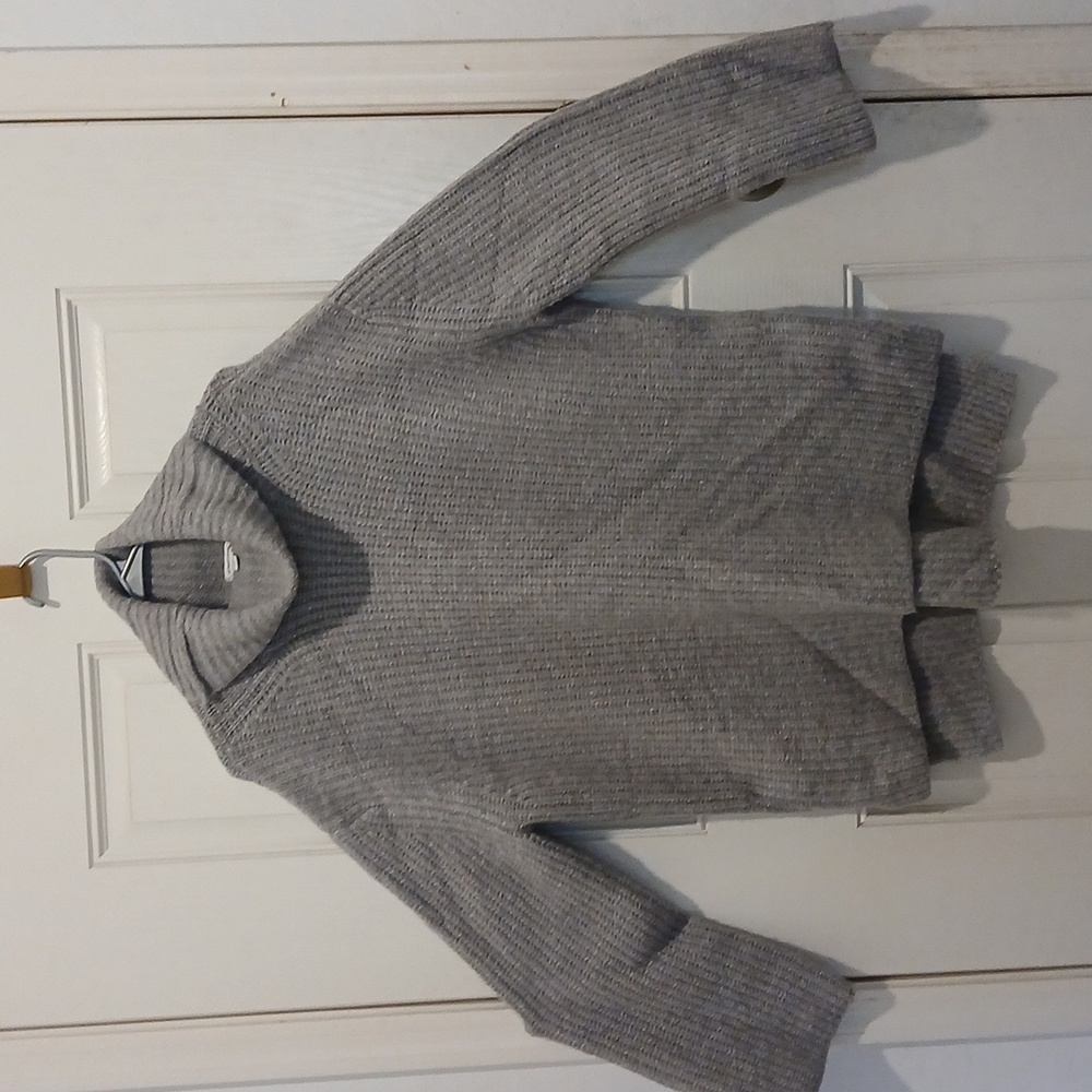 Sweater - Picture 3 of 4